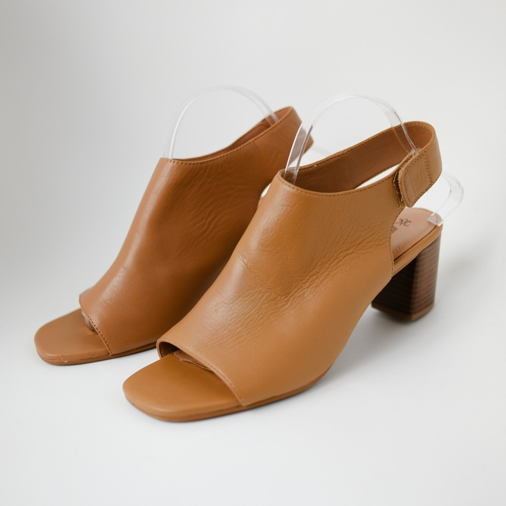 Women’s Tan Open-Toe Block Heel Slingback Sandals